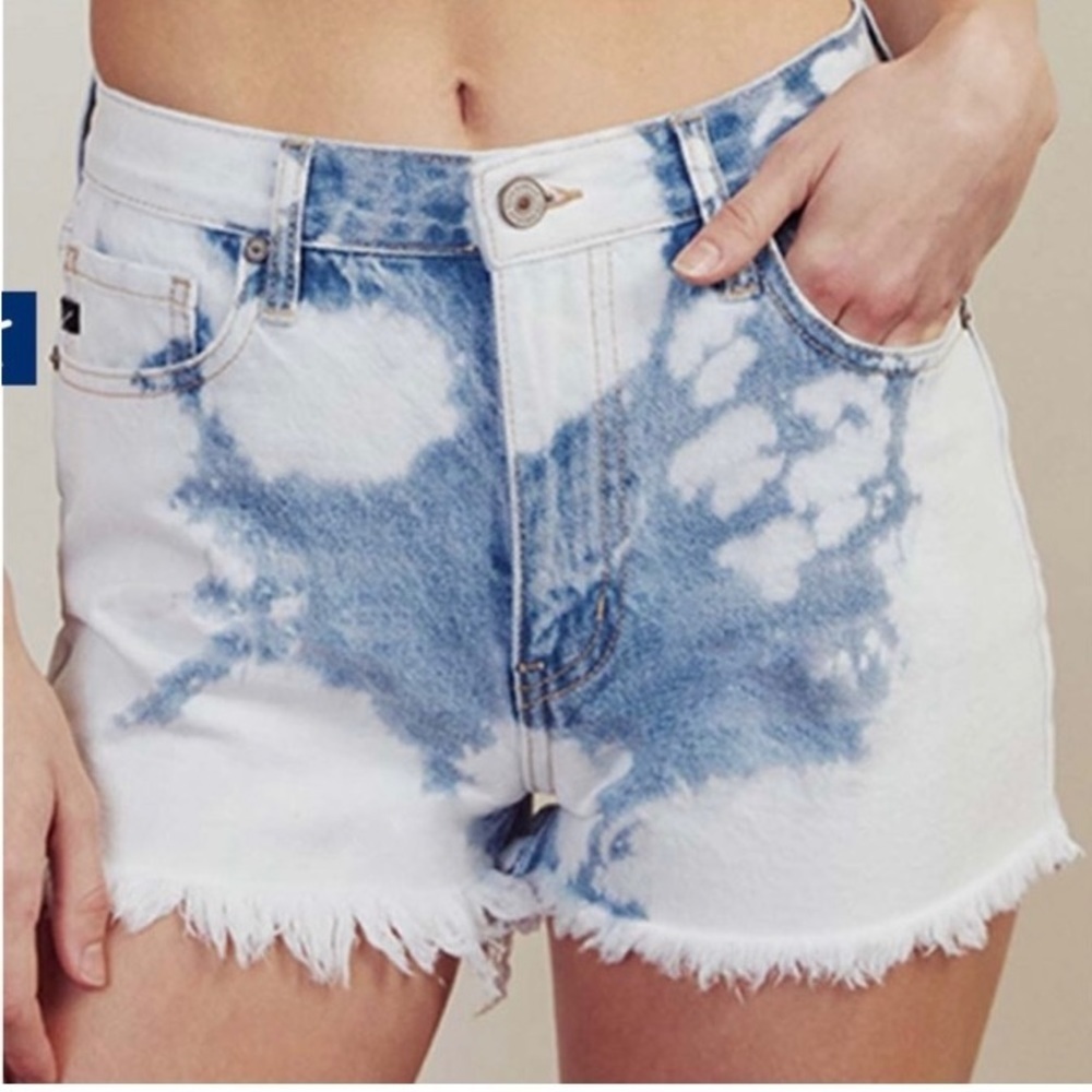 KanCan High Rise Bleach Effect Shorts size 13